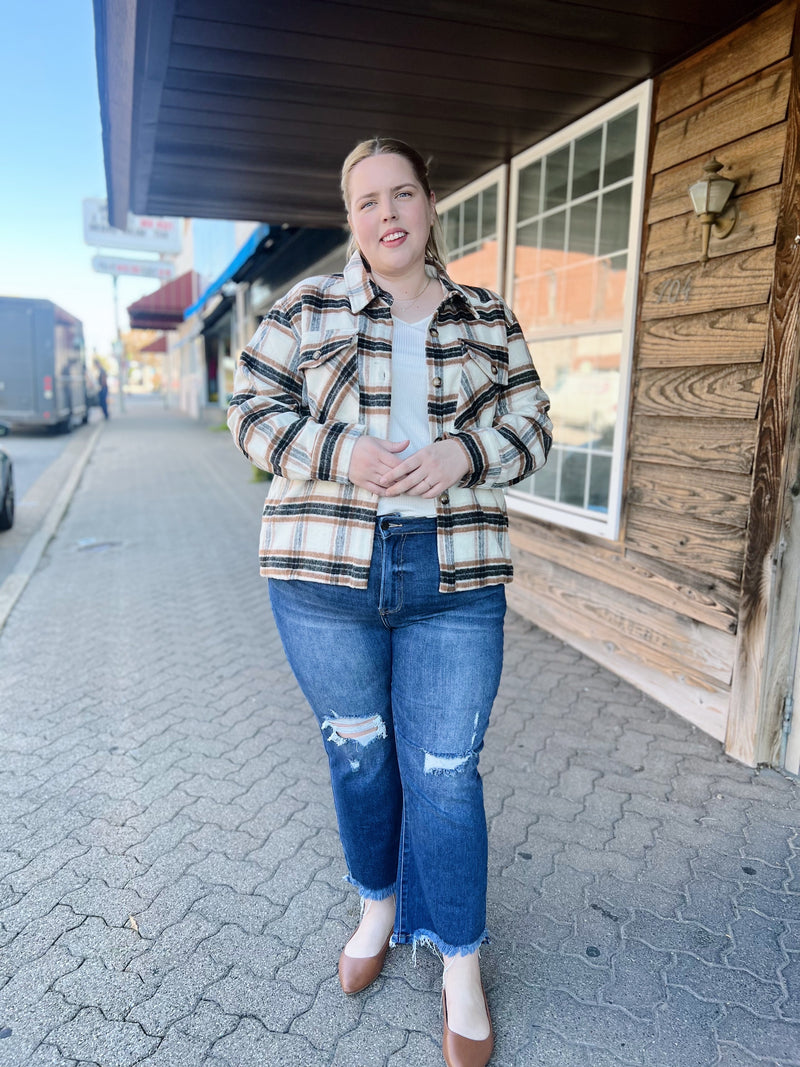 Curvy Cream Cropped Plaid Shacket