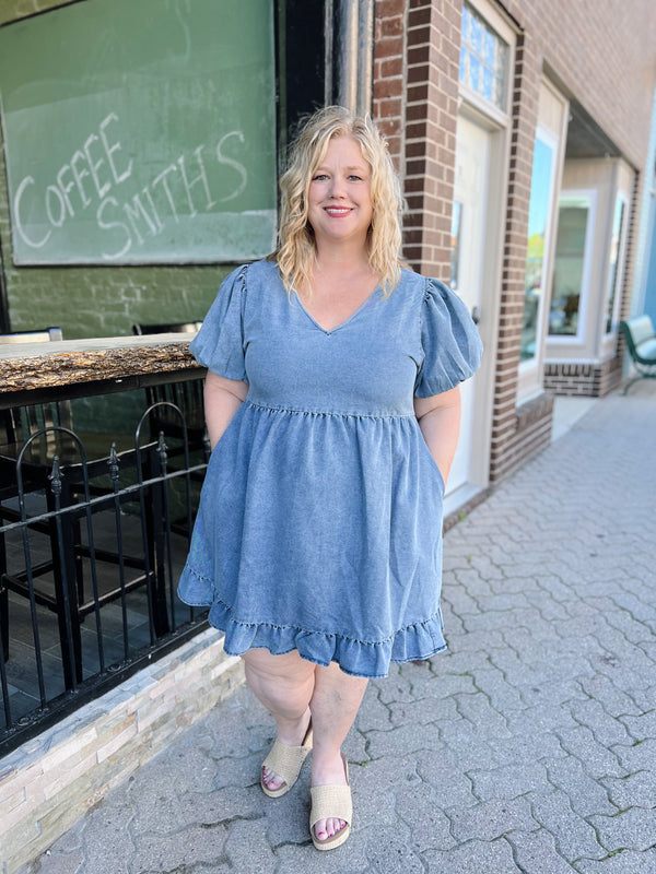 Curvy Chambray Puff Sleeve Dress