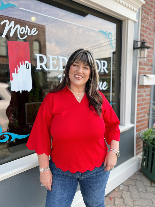 Curvy Scalloped Edge 3/4 Sleeve Top