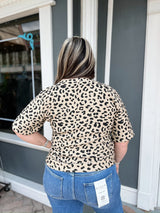 Curvy Half Sleeve Textured Knit Leopard Print Top