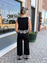 Black Pants With Embroidery Detail
