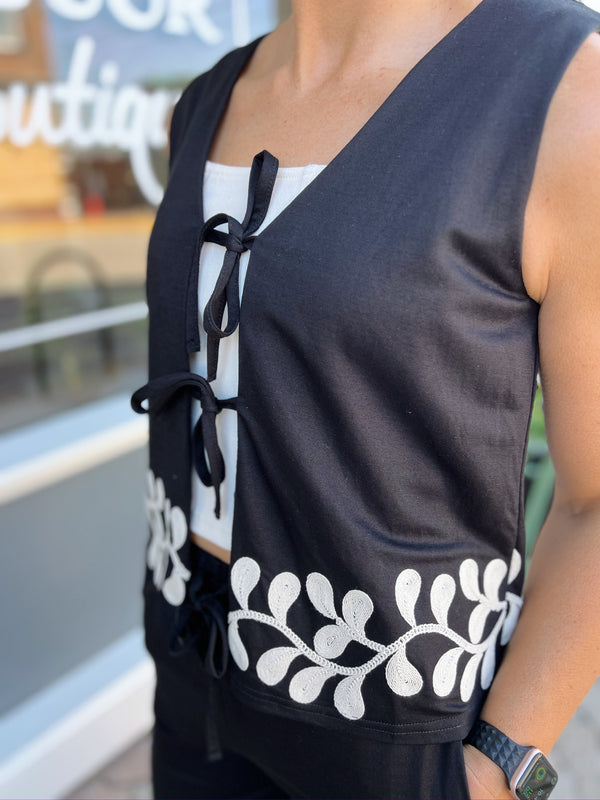 Black Tie Vest With Embroidery