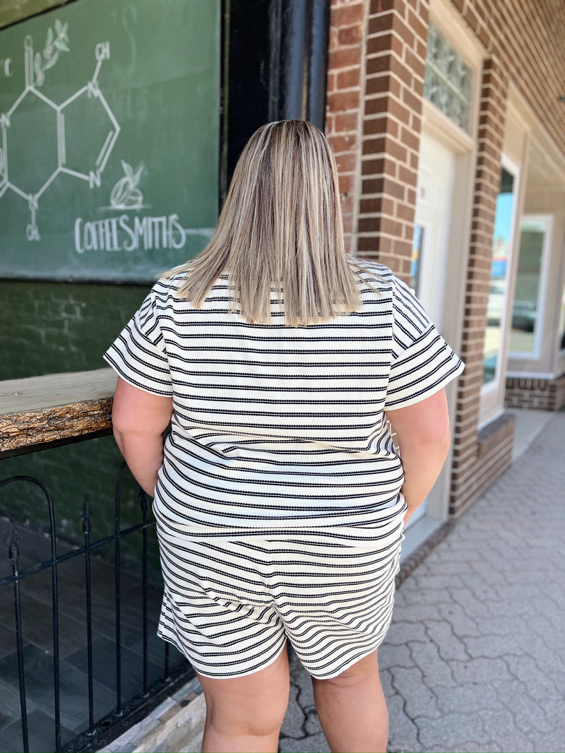 Curvy Ivory Shorts with Black Stripes and Drawstring