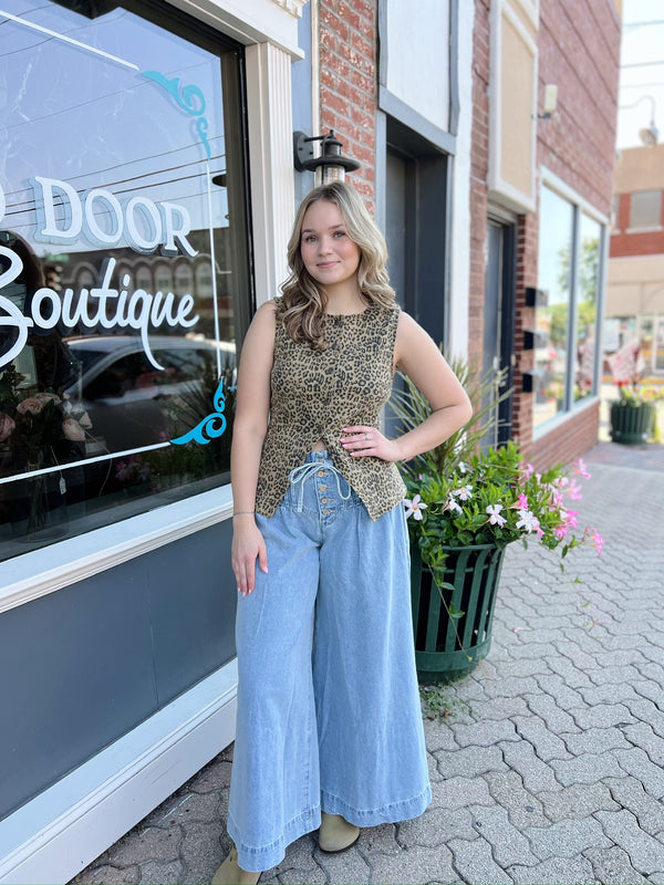 Wide Leg Jeans With Button and Drawstrings