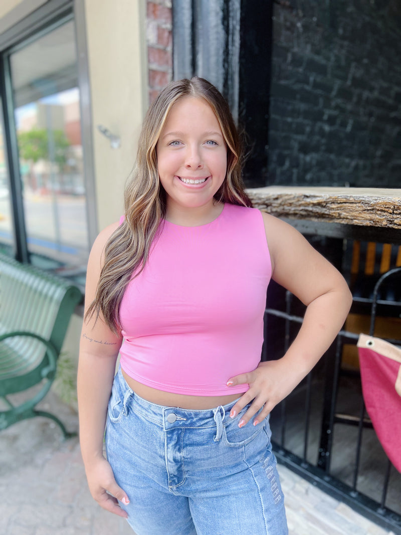 Round Neck Basic Cropped Top