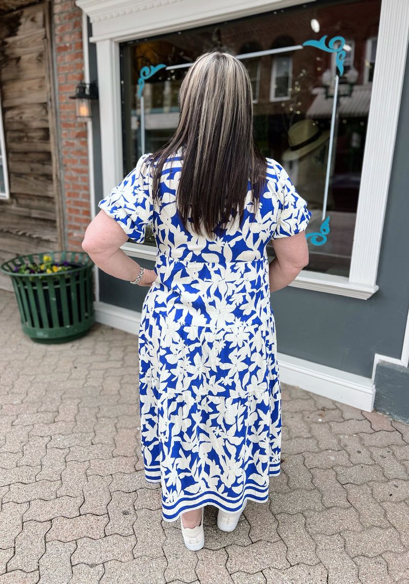 Curvy Floral Short Sleeve with Collar V-Neck Dress