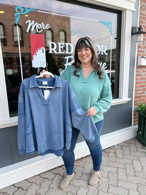 Curvy Exposed Seam Mineral Wash Sweatshirt