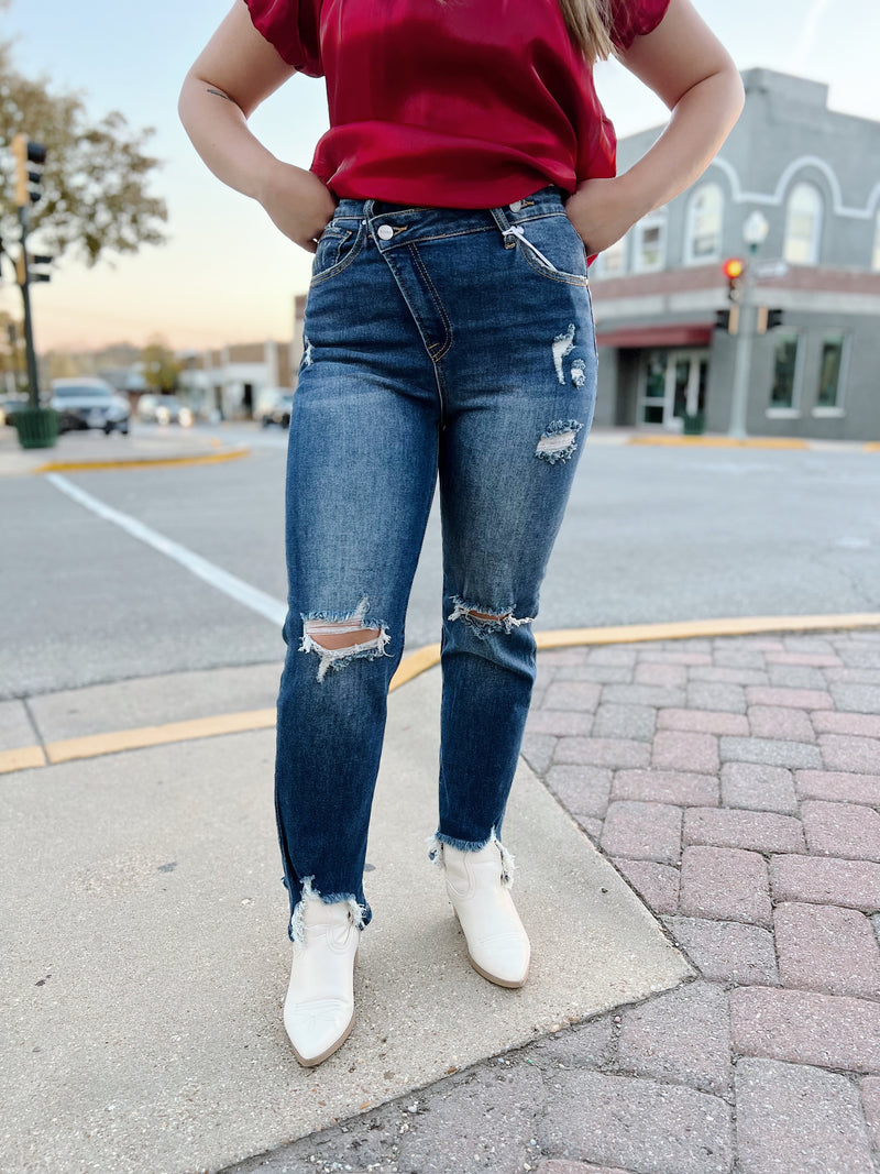 Dean's Crossover Girlfriend Jeans