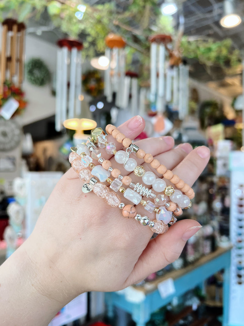 Peachy Keen Erimish Set