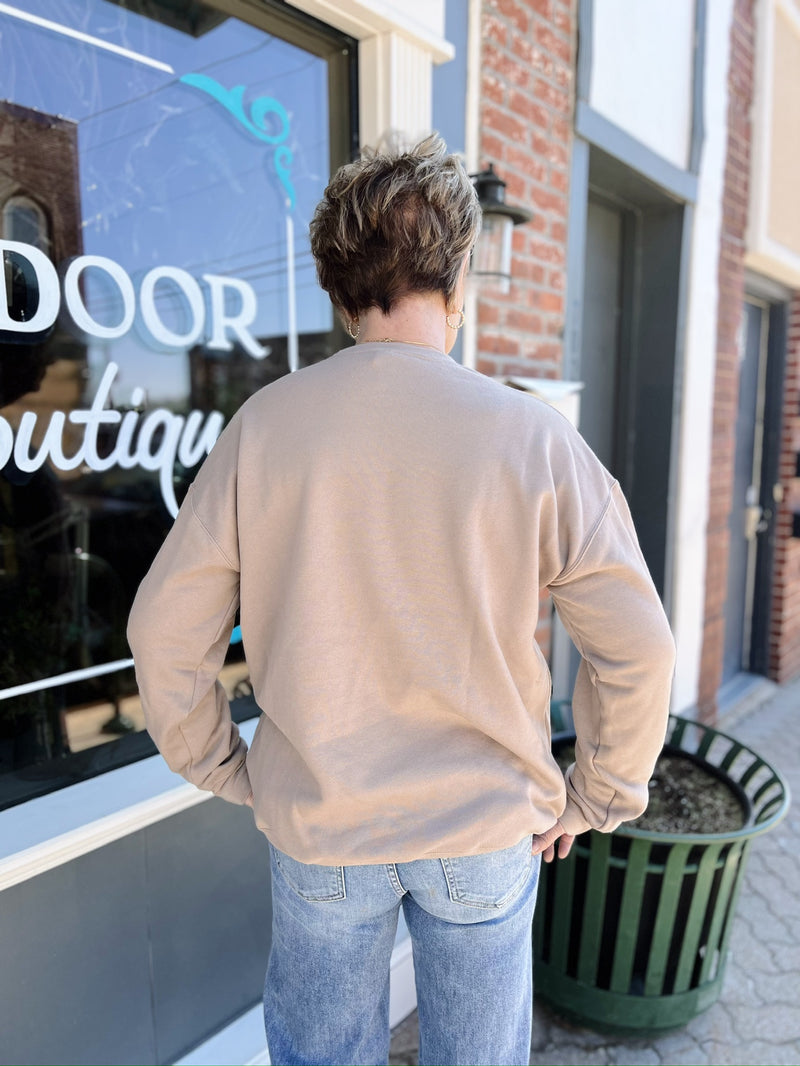 Embroidered Mama Sweatshirt
