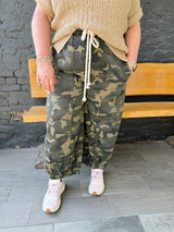 Curvy Camo Drawsting Elastic Waist Pants