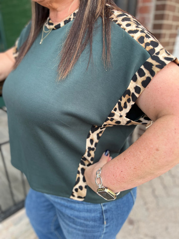 Dark Green Short Sleeve Knit W/ Leopard Contrast