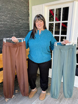 Curvy Scuba Joggers