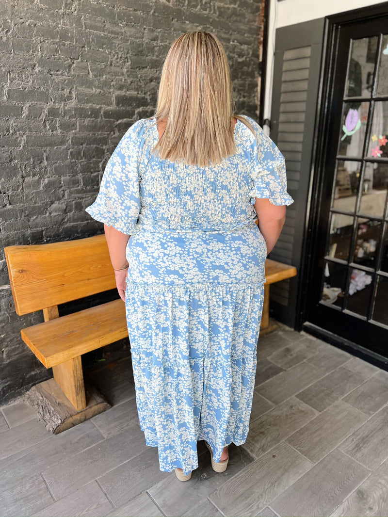 Curvy Flutter Sleeve Smocked Tiered Print Maxi Dress