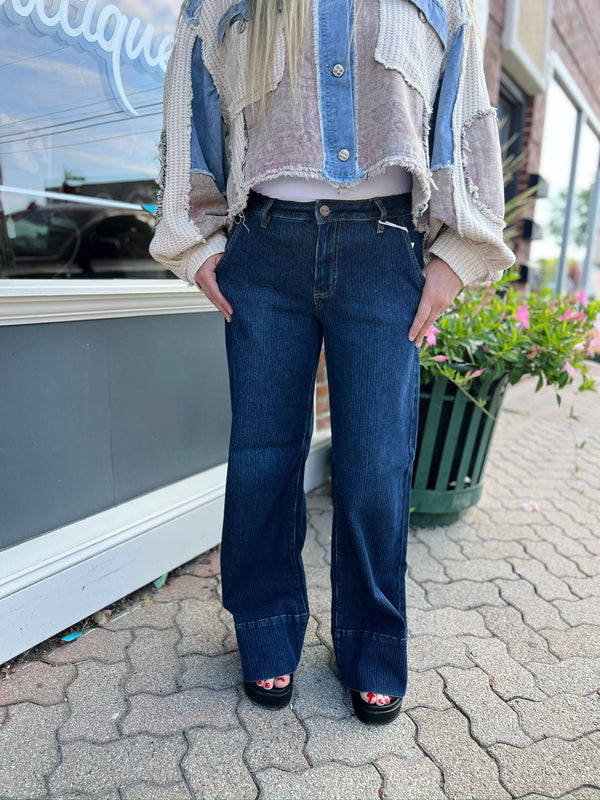 Lois's Mid Rise Fit Ribbed Wide Leg Wide Hem Jean