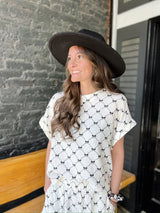 White Cotton set with Black Bow pattern