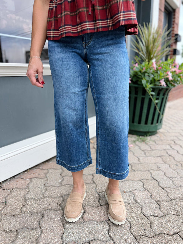 Bennett's Mid Rise Crop Wide Leg Jeans