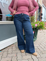 Lois's Mid Rise Fit Ribbed Wide Leg Wide Hem Jean
