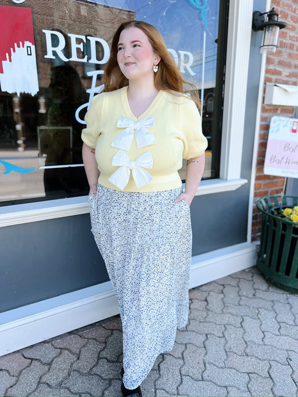 Curvy Ivory with Blue and Yellow Floral Skirt