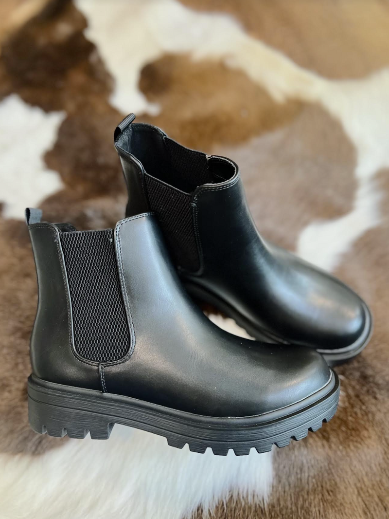 Judith's Black Chelsea Boots