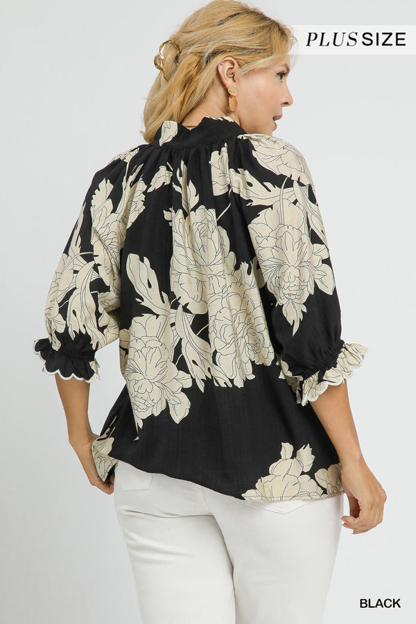Curvy Floral Scallop Trim Blouse