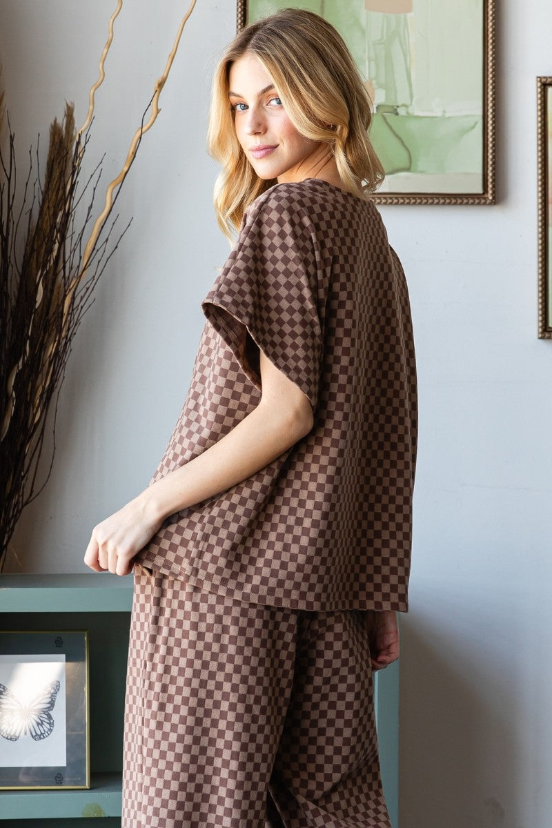 Soft Checkered Print Short Sleeve Top