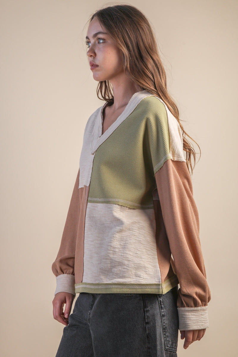 Colorblock Waffle Knit V-Neck Shirt
