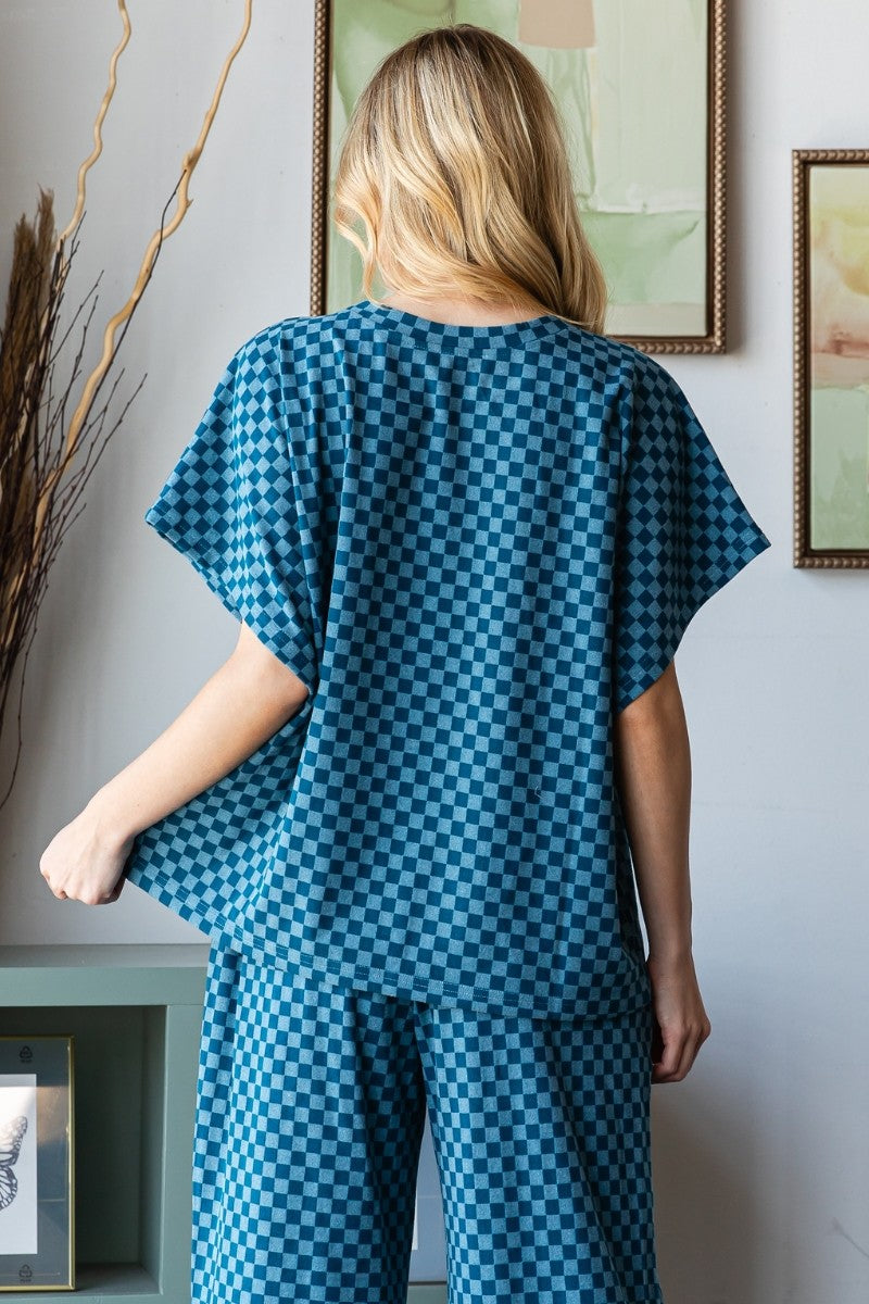 Soft Checkered Print Short Sleeve Top