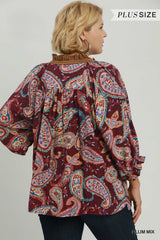 Curvy Plum Paisley Print Contrast Collar Top