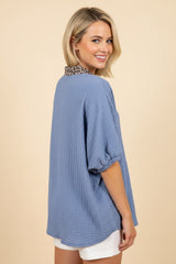Curvy Blue Crinkle Top With Leopard Contrast Collar