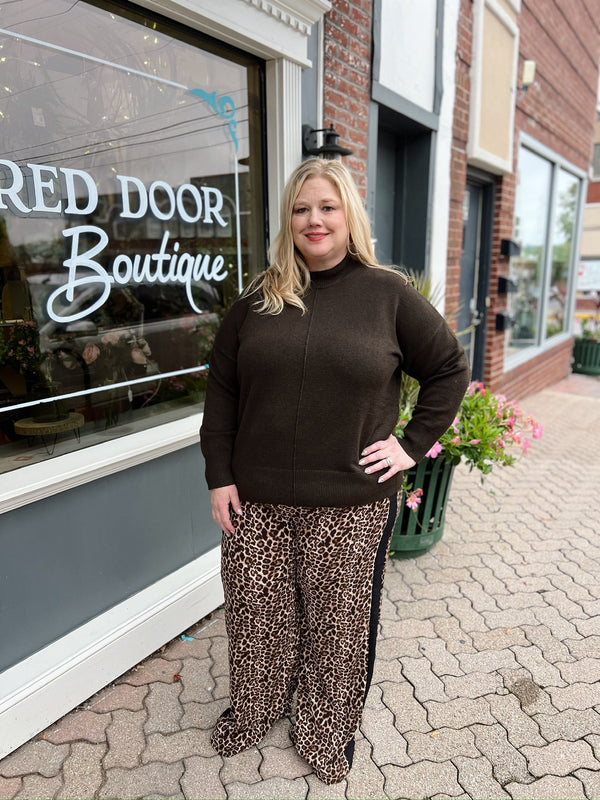 Curvy Leopard Wide Leg Pant With Stripe