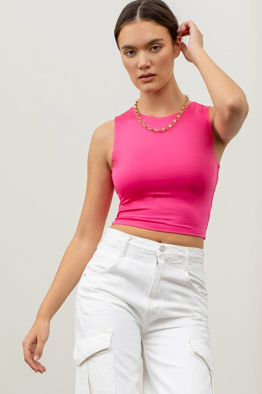 Round Neck Basic Cropped Top