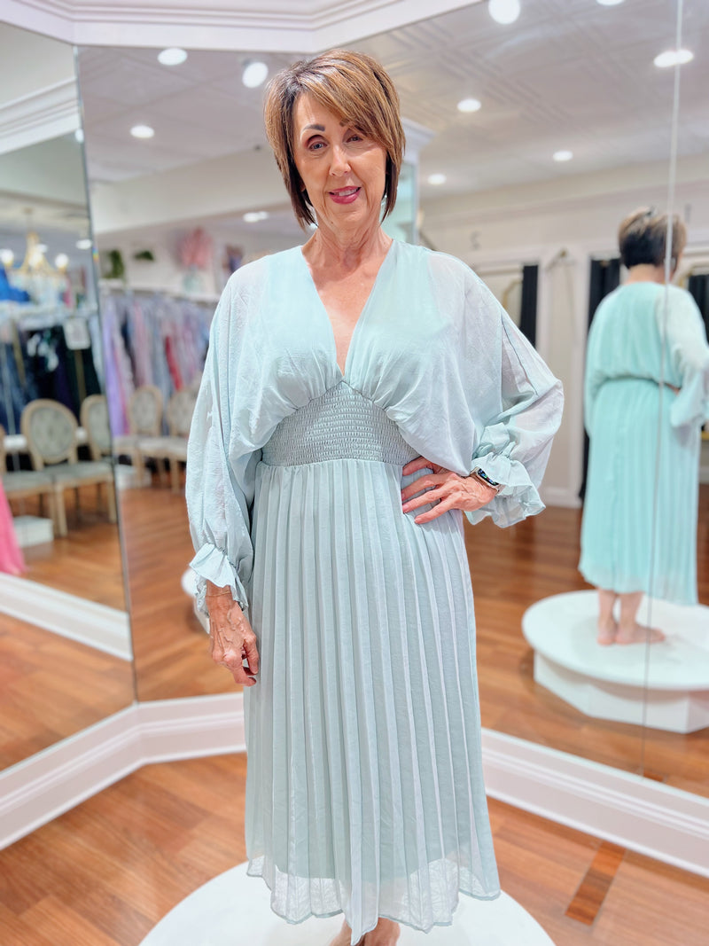 Batwing pleated woven midi dress