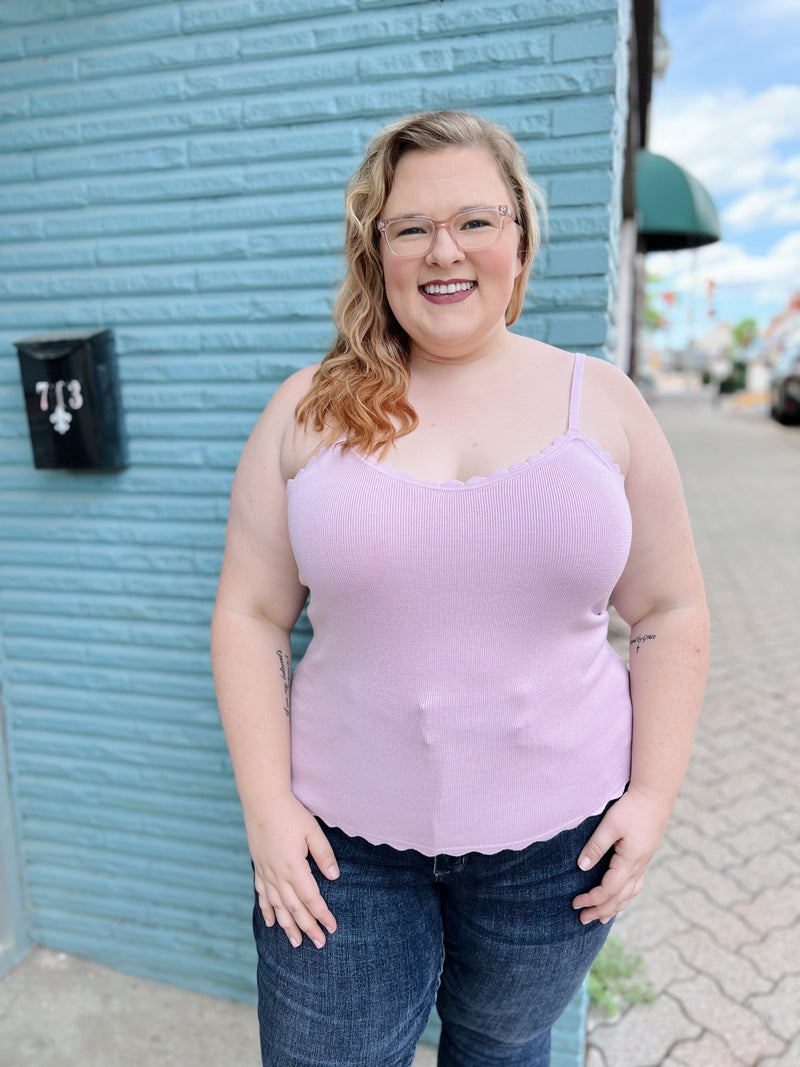 Curvy scalloped cami