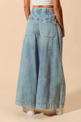 Wide Leg Jeans With Button and Drawstrings