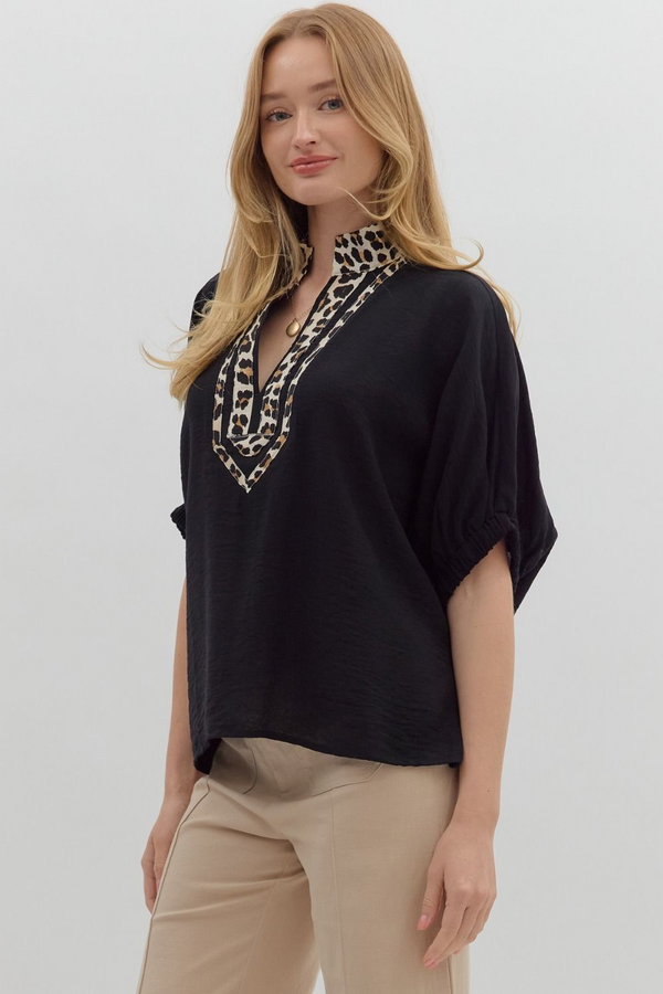 Curvy Black Puff Sleeve Shirt With Leopard Collar