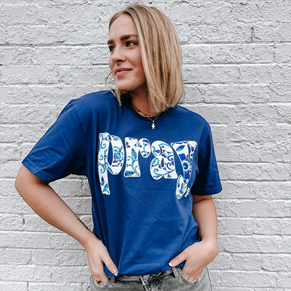 Curvy Blue Pray Floral Tee
