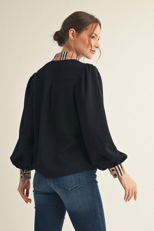 Plaid Contrast V-Neck Top