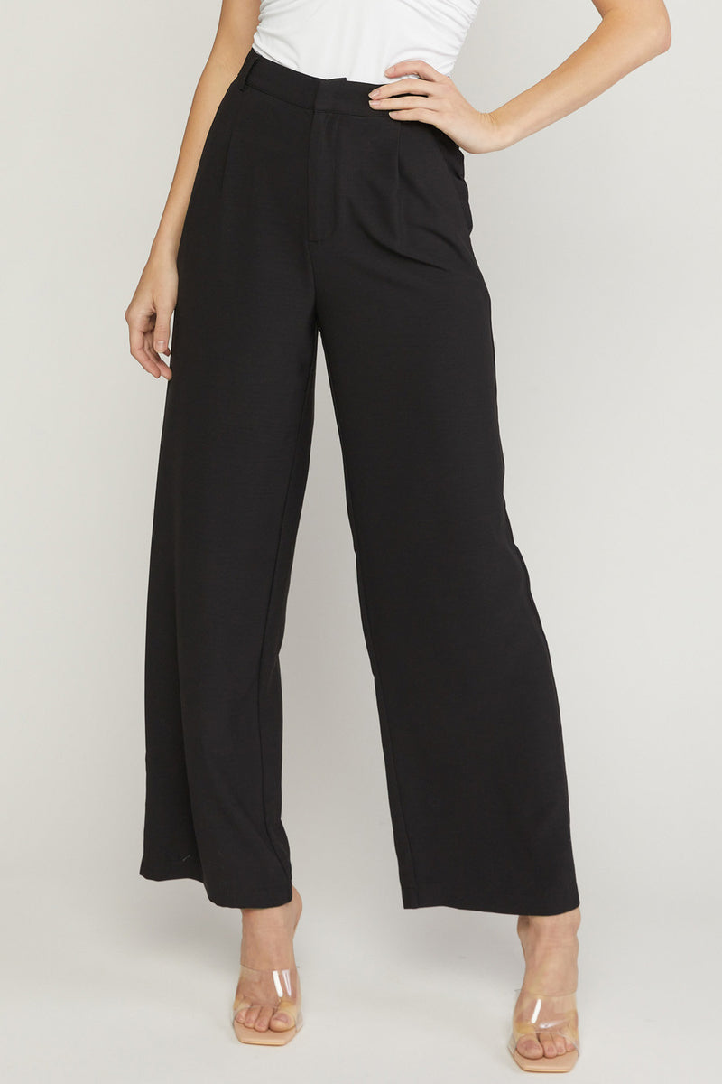 Black wide leg pants with pockts
