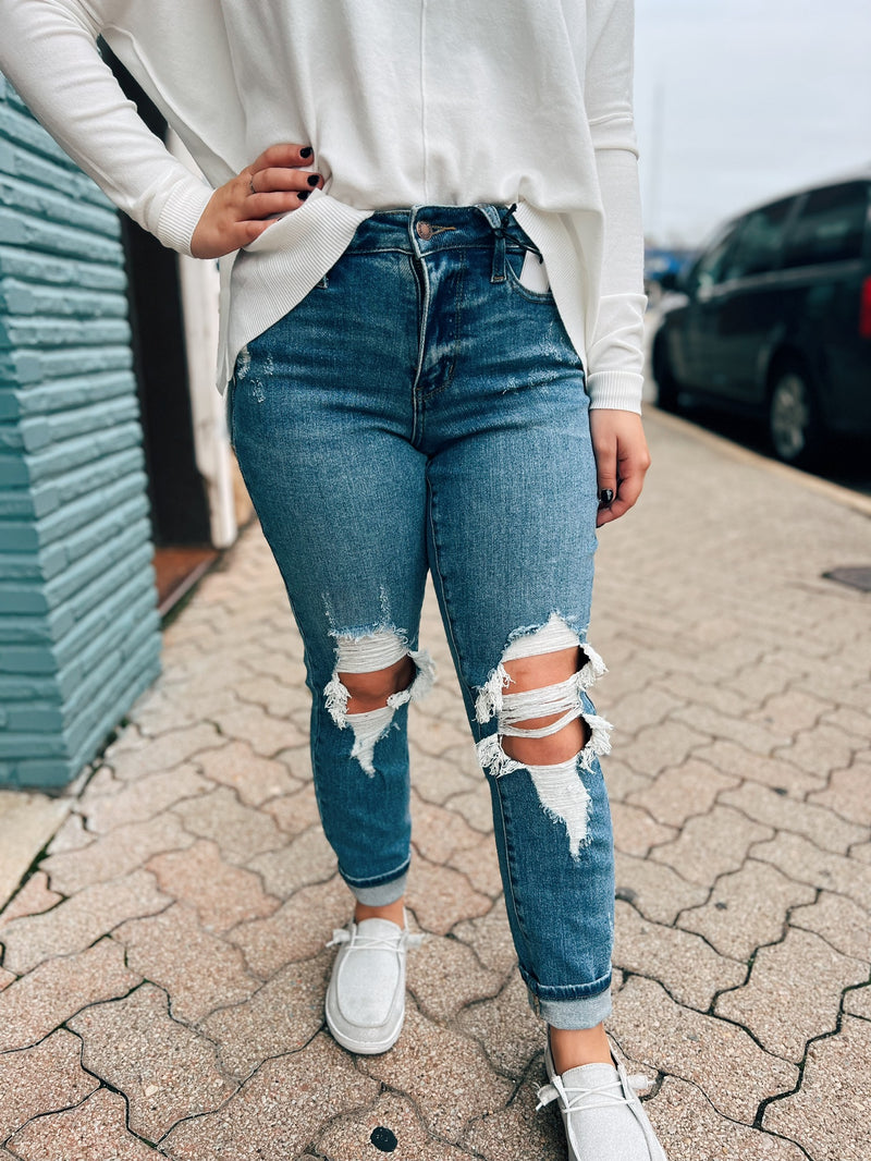 Randi High Waist Destroyed Boyfriend Jean