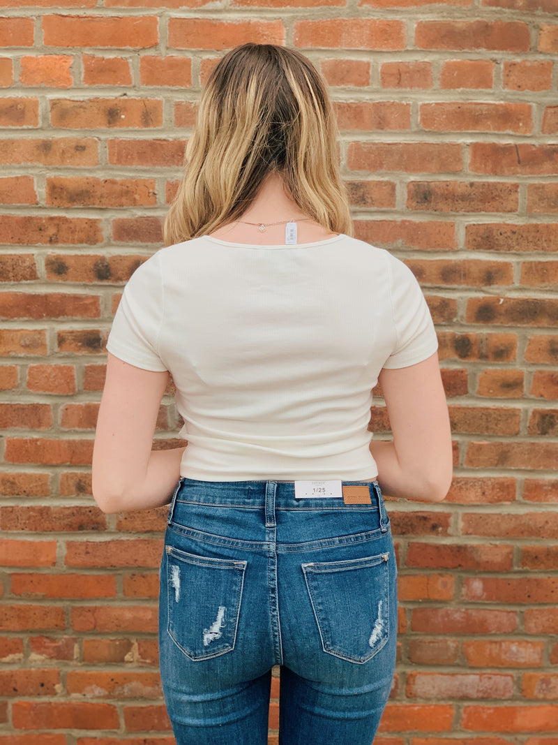 Cropped short sleeve ribbed top