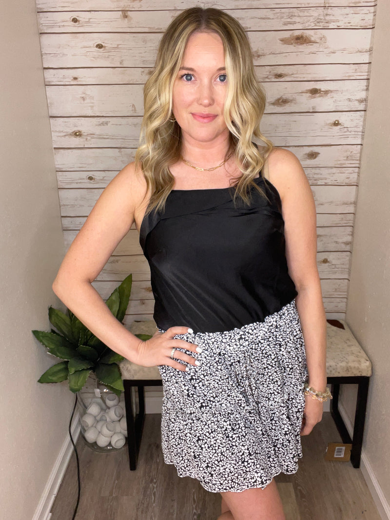 Floral ruffle shorts